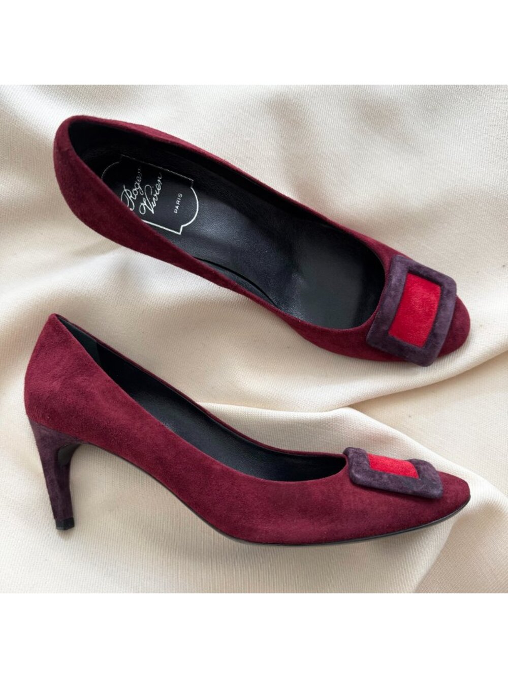 Roger Vivier "Belle Vivier Trompette 70mm Suede Pumps In Burgundy, size 40.5